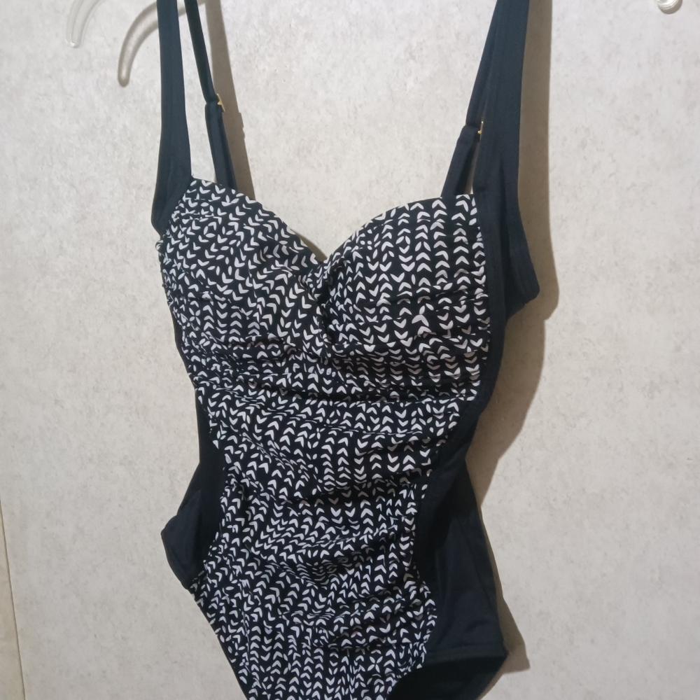 La Blanca one piece swimsuit "Traje de baño" size 6 - Picture 2 of 8